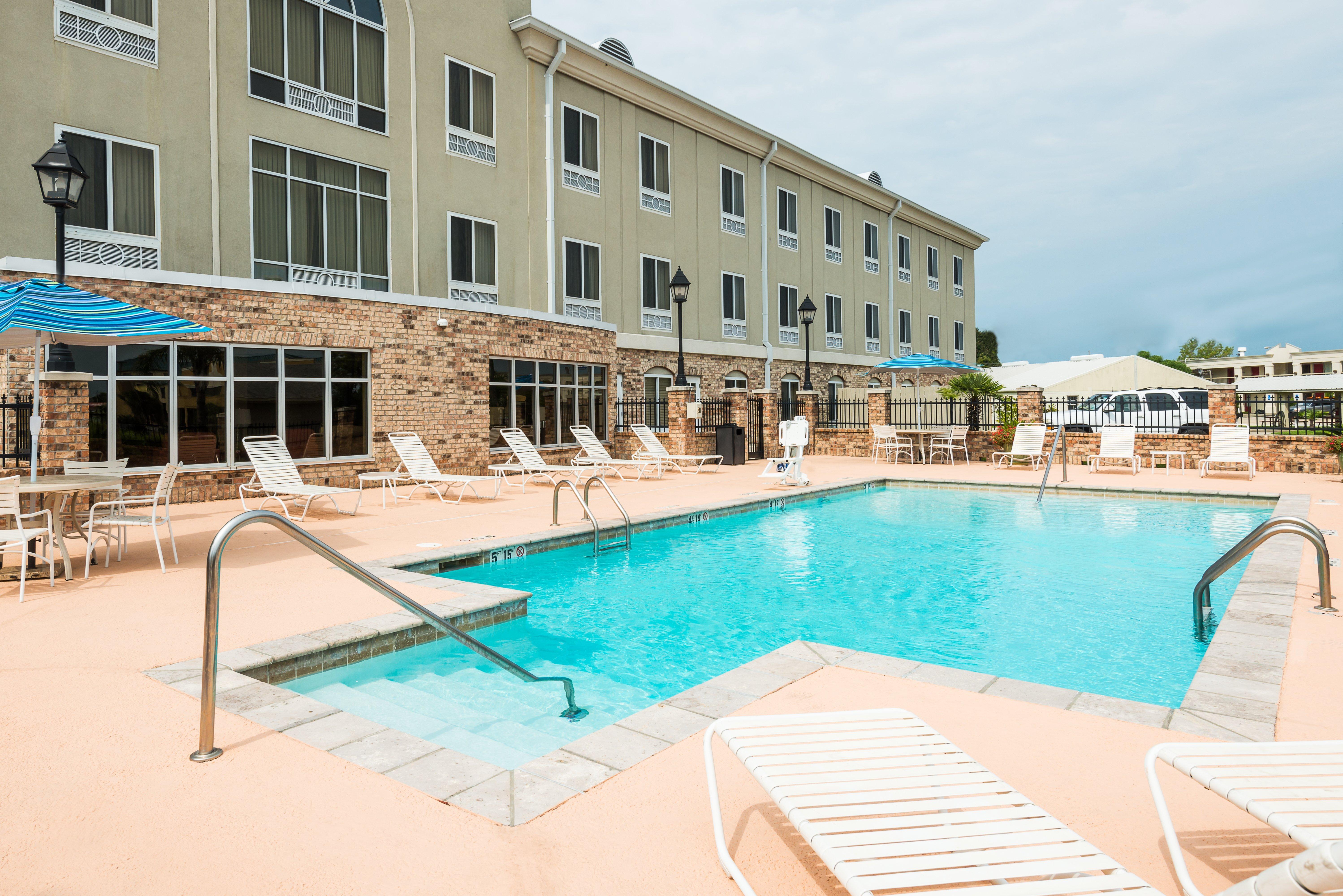 Holiday Inn Express Hotel & Suites New Iberia - Avery Island By Ihg Exteriör bild