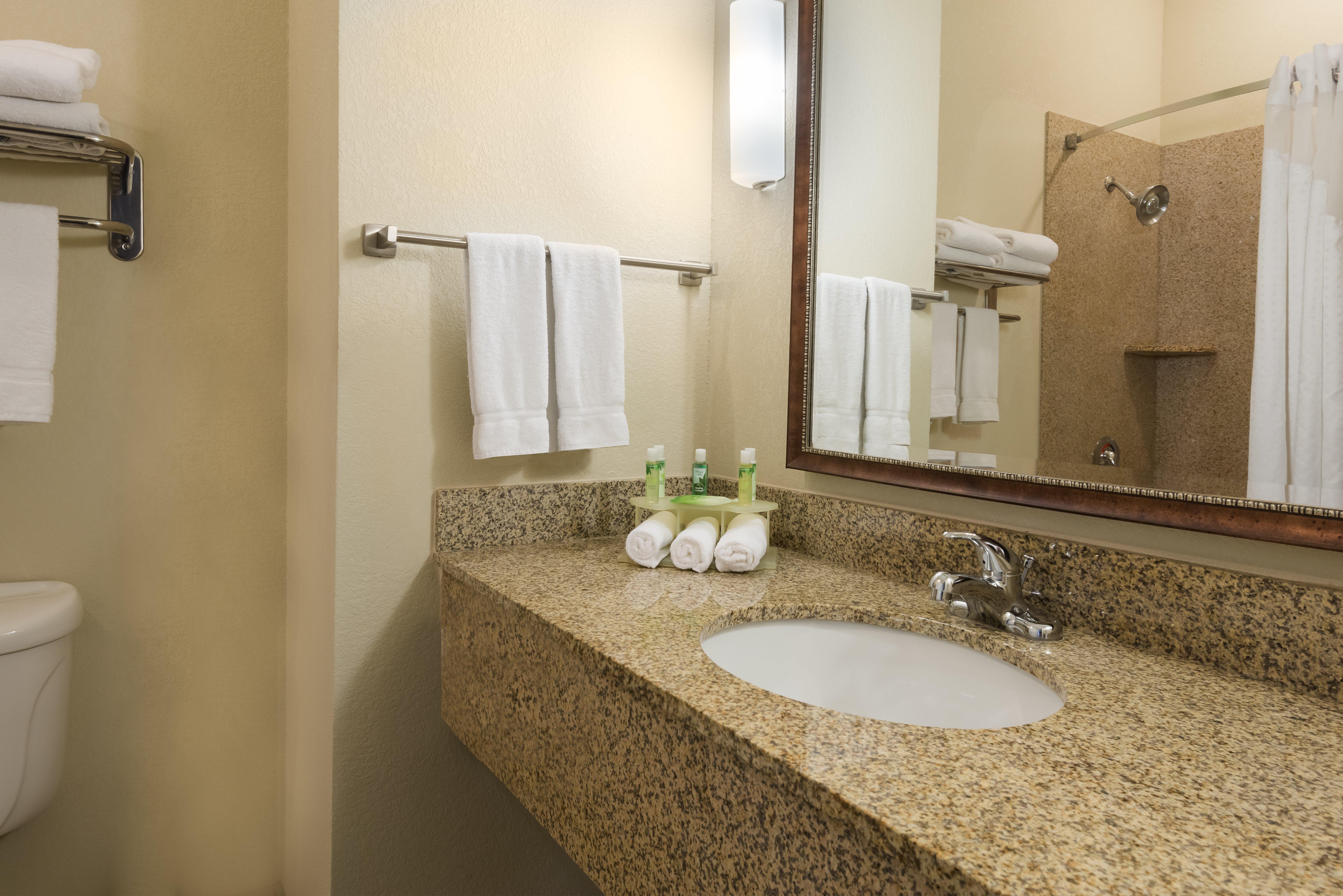 Holiday Inn Express Hotel & Suites New Iberia - Avery Island By Ihg Exteriör bild